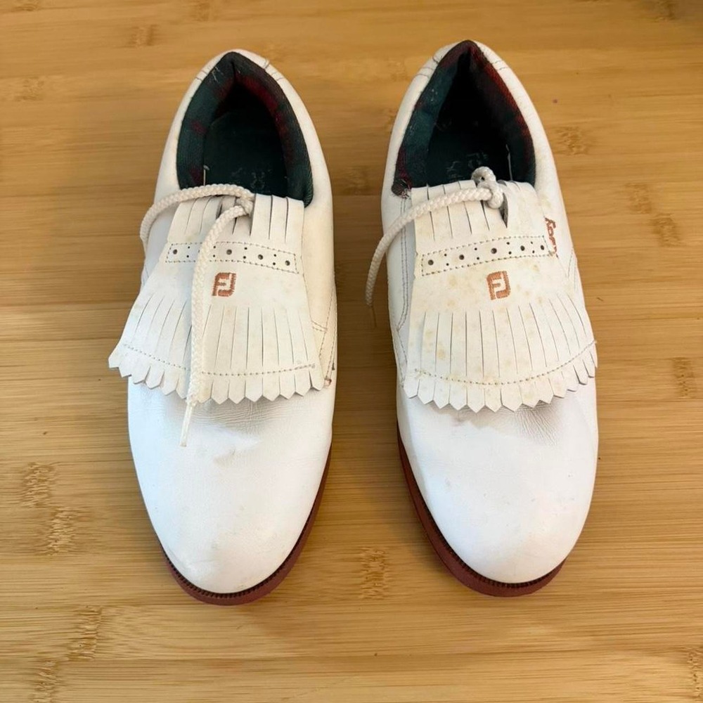 FootJoy Womens Golf Shoes SoftJoy White Leather  Kiltie Style 98427 Size 6 M